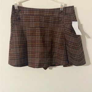 NWT Avec Les Filles Maroon Plaid Pleated Skort - Women’s Size 6 - NEW